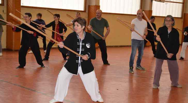 Bâton février taichi auch